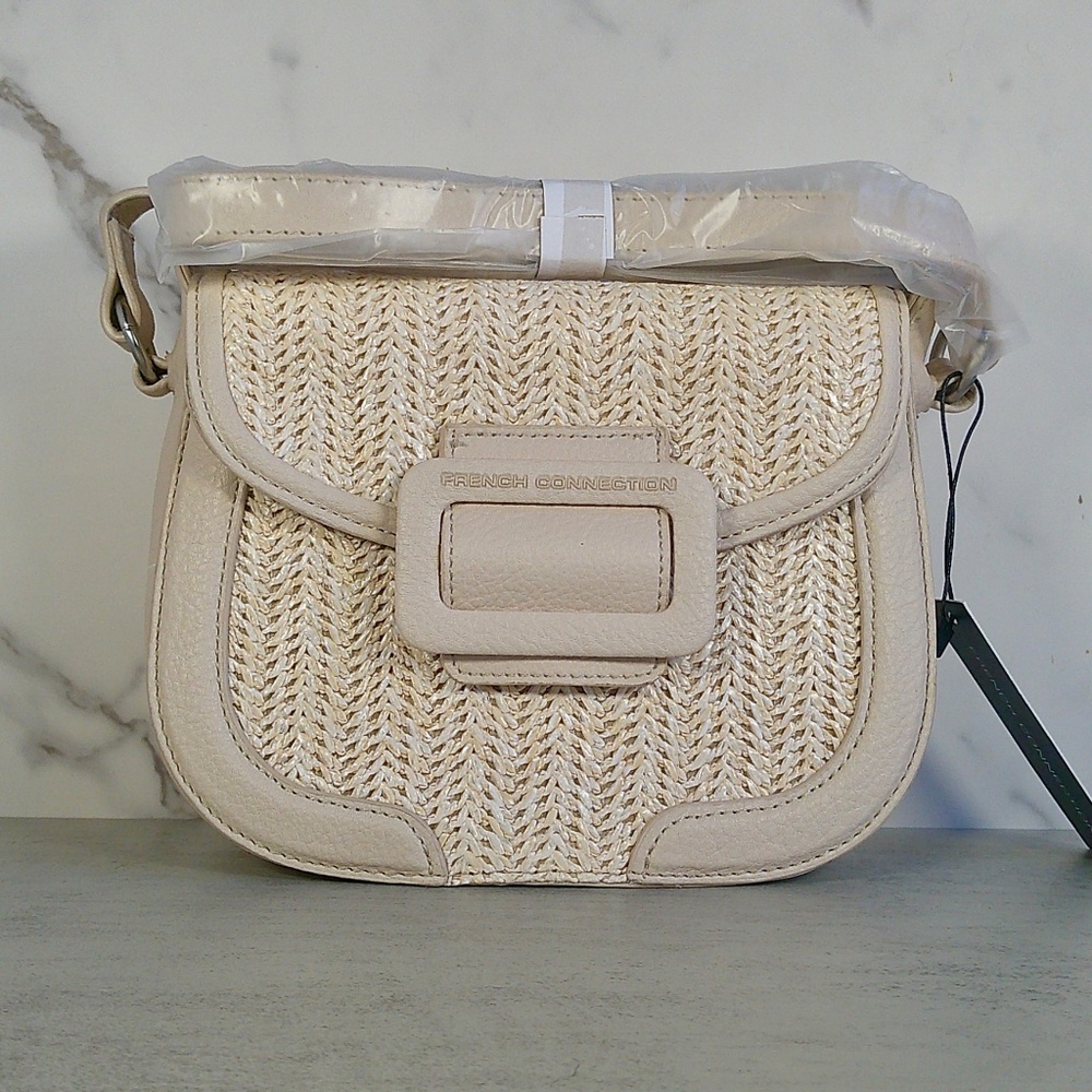 FRENCH CONNECTION Shante Straw Crossbody Wheat/White NWT Vacation Resort Bag